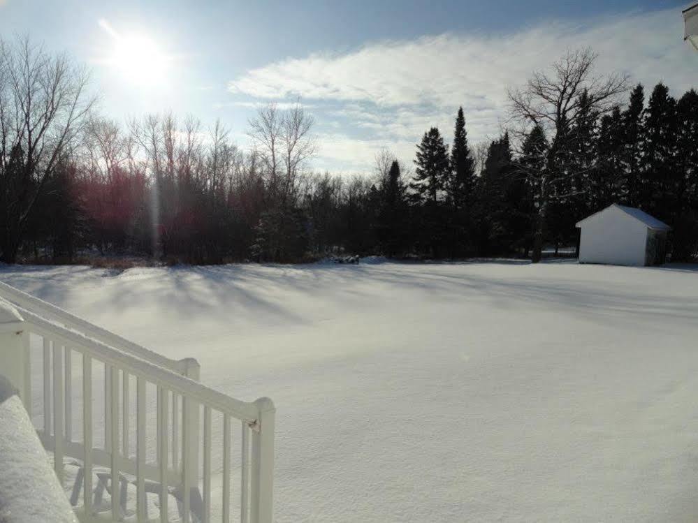 Brookside Motel Wadena Exterior photo