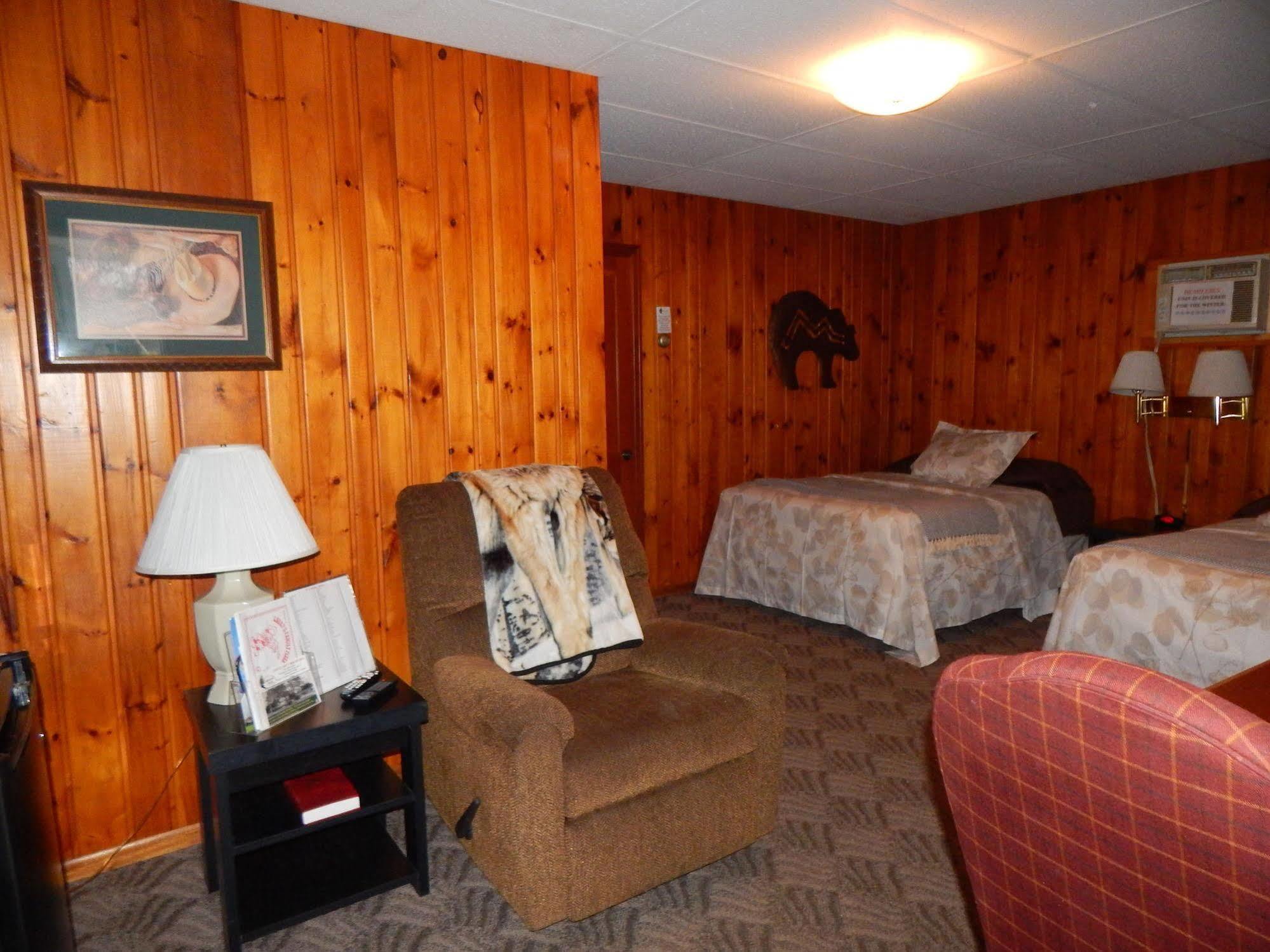 Brookside Motel Wadena Exterior photo